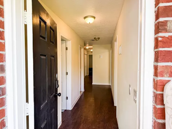 Coliving in Windy Hill - Southside, Jacksonville