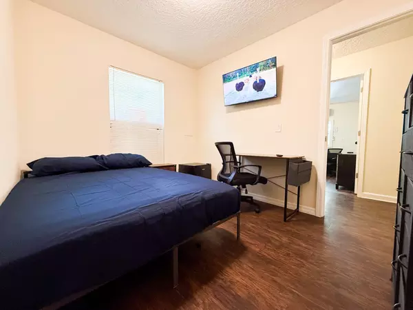 Coliving in Windy Hill - Southside, Jacksonville