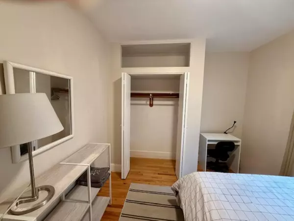 Coliving in Hyde Park BO - Boston, Boston