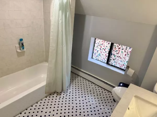 Coliving in Hyde Park BO - Boston, Boston