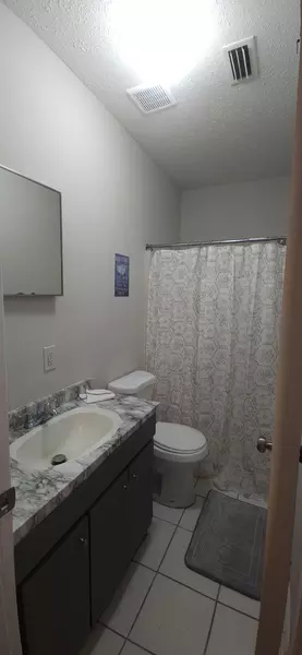 Coliving in Highlands - Northside, Jacksonville