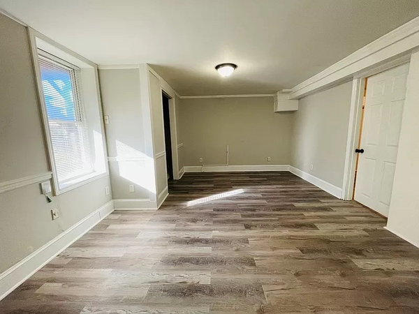 Coliving in Wesley Heights - Central Charlotte, Charlotte