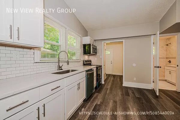 3 bedrooms apartment for rent in Druid Hills - North Charlotte, Charlotte