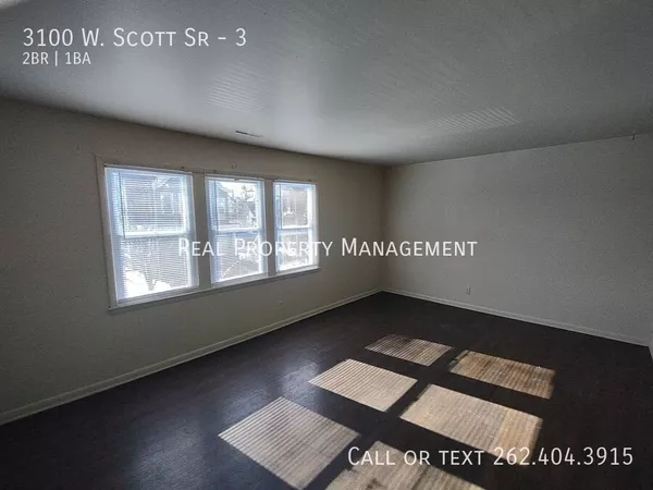 2 bedrooms apartment for rent in National Park - West / SW Mil, Milwaukee