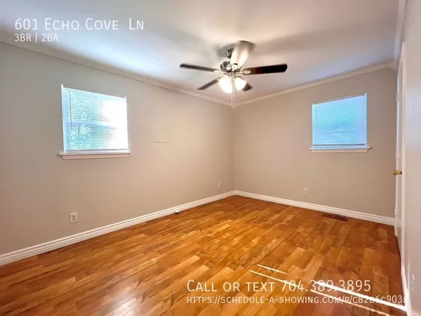 3 bedrooms apartment for rent in Montclaire South - South Charlotte, Charlotte