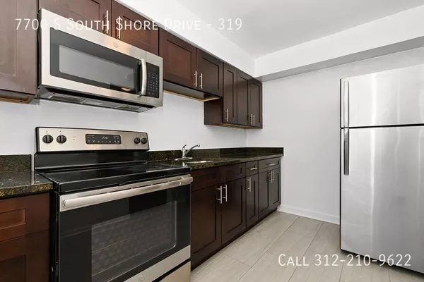2 bedrooms apartment for rent in South Shore - South Side, Chicago
