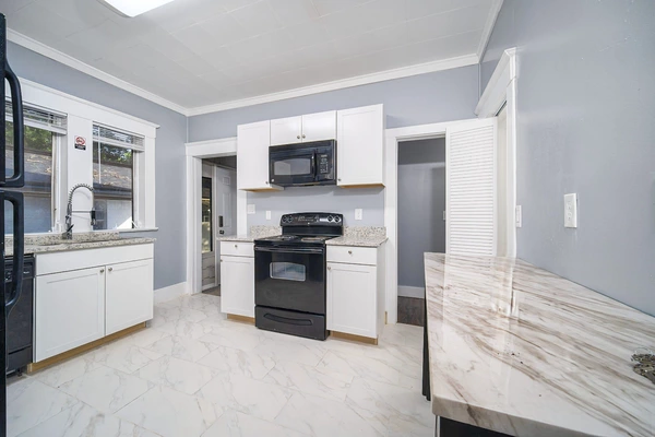 Coliving in College Park JAX - Northside, Jacksonville