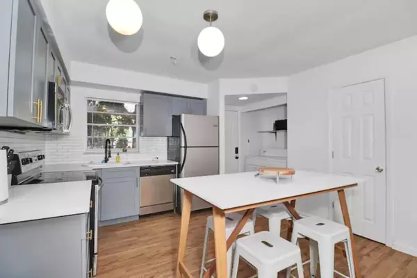 Coliving in Lealman - Clearwater-St. Petersburg, Tampa