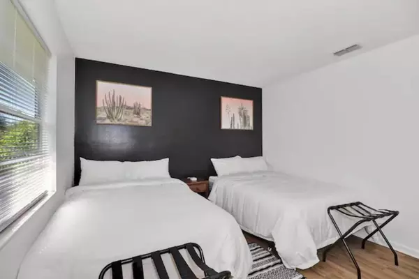 Coliving in Lealman - Clearwater-St. Petersburg, Tampa