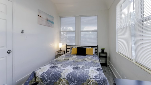 Coliving in Macfarlane Park - West Tampa, Tampa