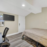 Coliving in Live Oaks Square - East Tampa, Tampa