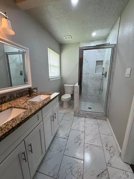 Coliving in Northshore - Ne Houston, Houston