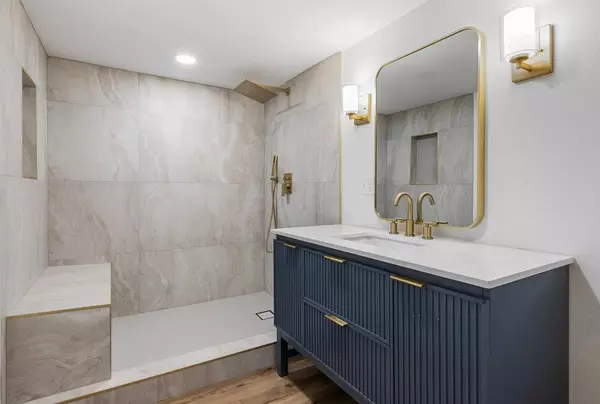 Coliving in Broomfield - Outer Denver, Denver