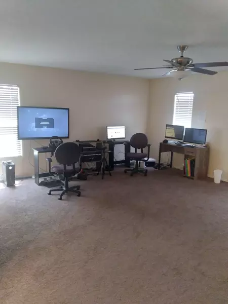 Coliving in North Las Vegas - North Las Vegas, Las Vegas