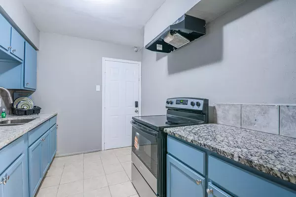 Coliving in Wolf Creek - Sw Dallas, Dallas