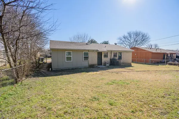 Coliving in Wolf Creek - Sw Dallas, Dallas