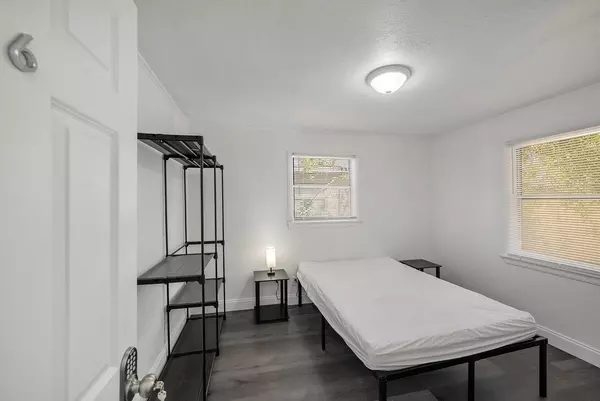 Coliving in Kenwood - Clearwater-St. Petersburg, Tampa