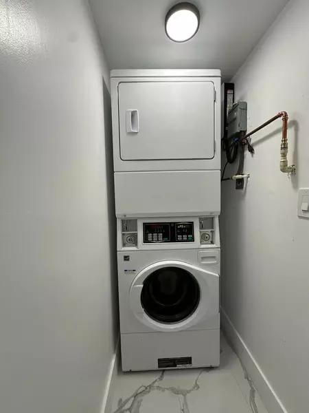 Coliving in Hollywood Fl - Broward County, Miami