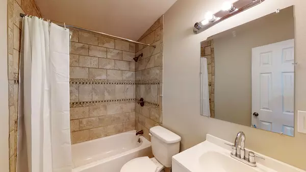 Coliving in Riverview - East Tampa, Tampa