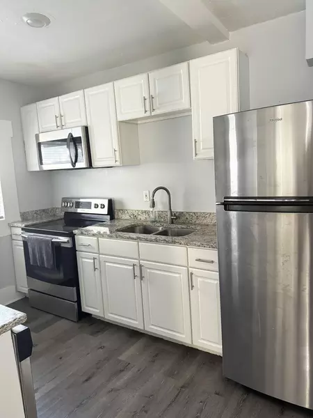 Coliving in Sulphur Springs - North Tampa, Tampa