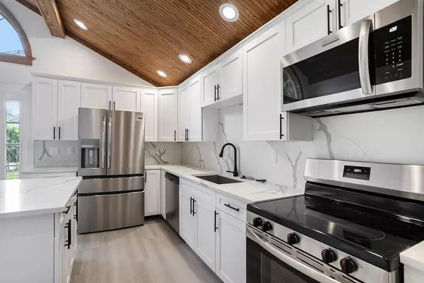 Coliving in Brandon - East Tampa, Tampa