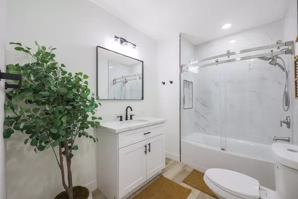 Coliving in Glendale - NW Valley, Phoenix