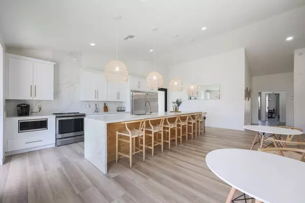 Coliving in Glendale - NW Valley, Phoenix