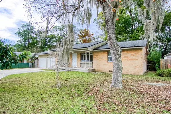 Coliving in Cedar Hills - Westside, Jacksonville