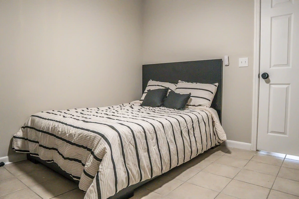 Coliving in Lake Forest - Northside, Jacksonville