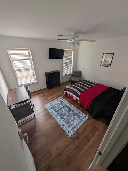 Coliving in Oak Cliff - Sw Dallas, Dallas