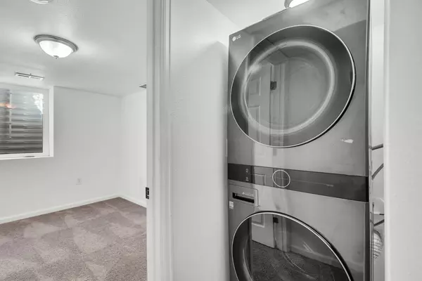 4 bedrooms apartment for rent in Park Hill - North Denver, Denver