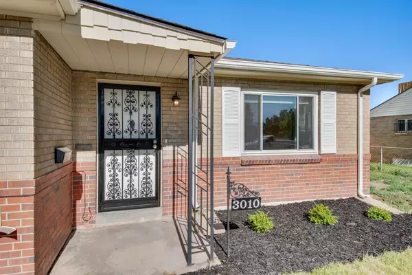 4 bedrooms apartment for rent in Park Hill - North Denver, Denver