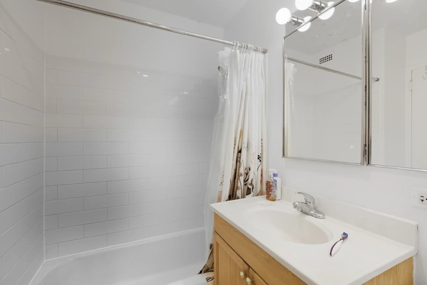 1 bedroom apartment for rent in Gold Coast - Central, Chicago