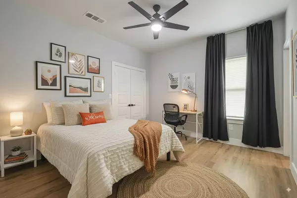 Coliving in Oak Cliff - Sw Dallas, Dallas