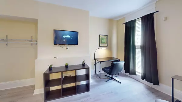 Coliving in Fells Point - Baltimore Metro Area, Washington DC