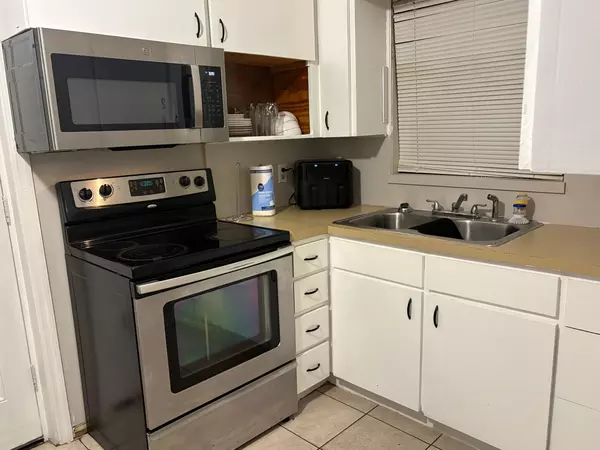 Coliving in Lackawanna - Westside, Jacksonville