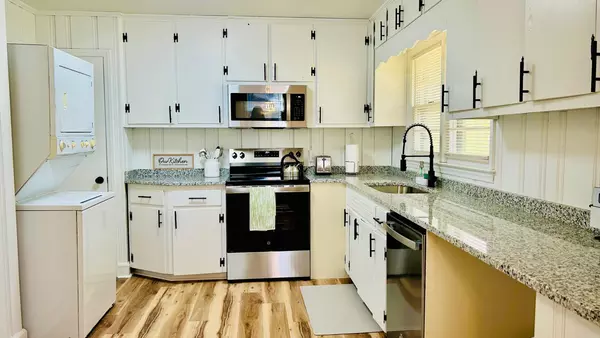 Coliving in Colonial Heights - Chapel Hill, Raleigh