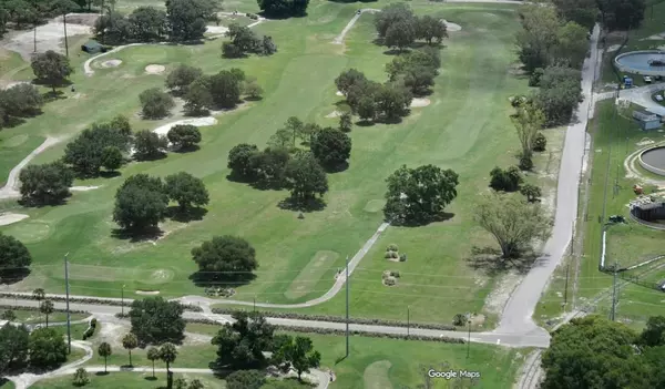 Coliving in Live Oaks Square - East Tampa, Tampa