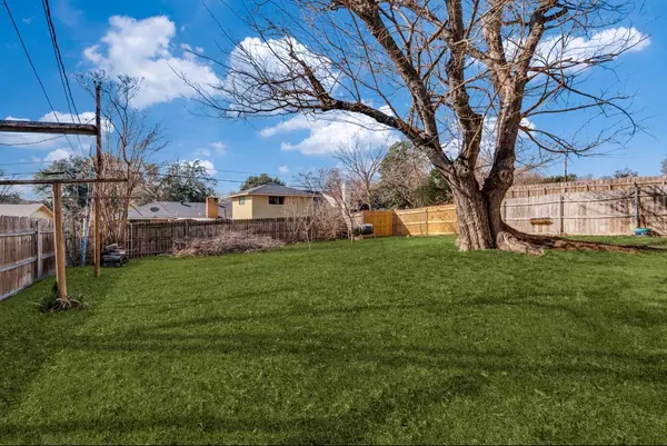 Coliving in Wolf Creek - Sw Dallas, Dallas