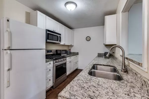 Coliving in Wolf Creek - Sw Dallas, Dallas