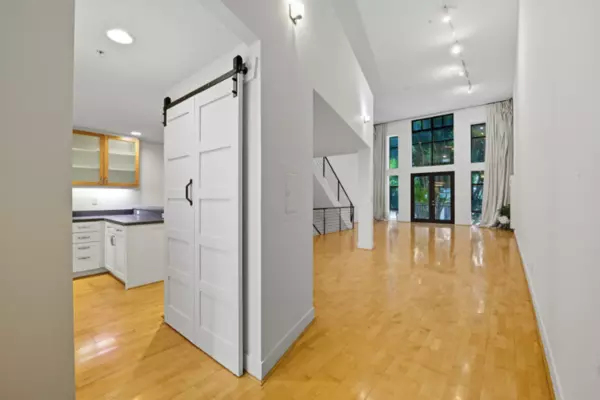 2 bedrooms apartment for rent in South Of Market - San Francisco, San Francisco