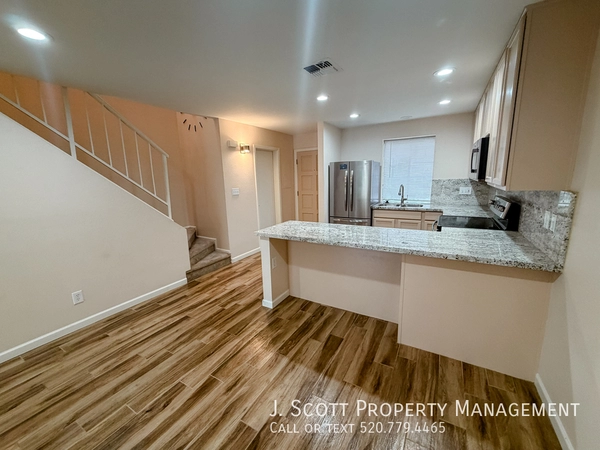 2 bedrooms apartment for rent in Biltmore Area - Phoenix, Phoenix