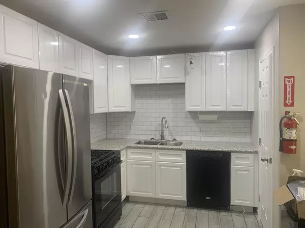 Coliving in Baytown - Se Houston, Houston