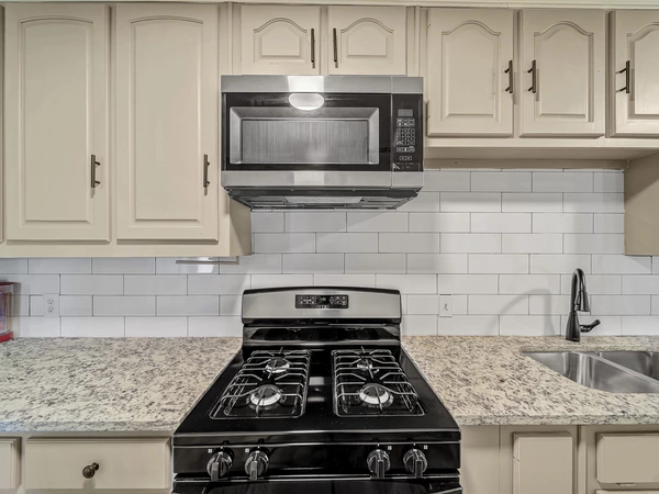 Coliving in Oak Cliff - Sw Dallas, Dallas