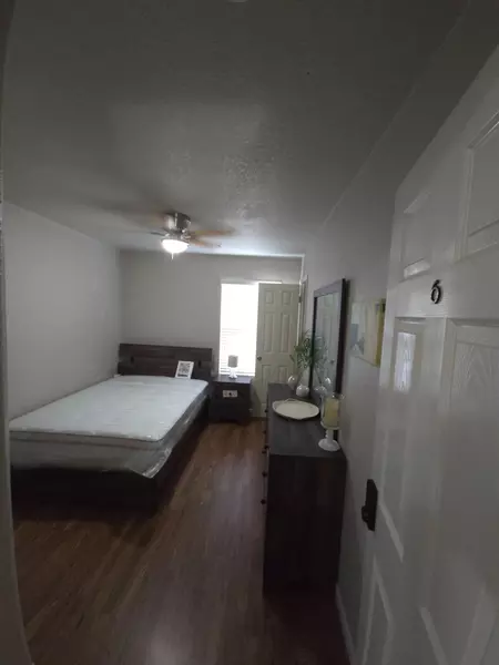 Coliving in Aldine City - Ne Houston, Houston