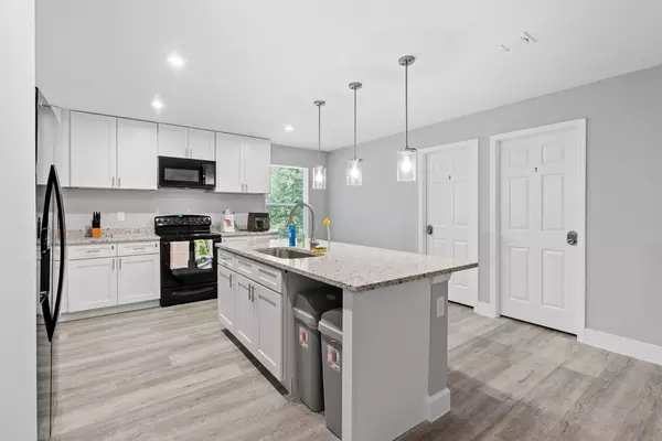 Coliving in Lake Forest - Northside, Jacksonville