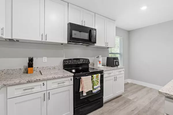 Coliving in Lake Forest - Northside, Jacksonville