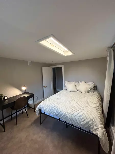 Coliving in Lakewood - Outer Denver, Denver