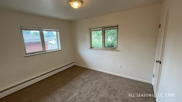 2 bedrooms apartment for rent in Broadmoor - Central COS, Colorado Springs
