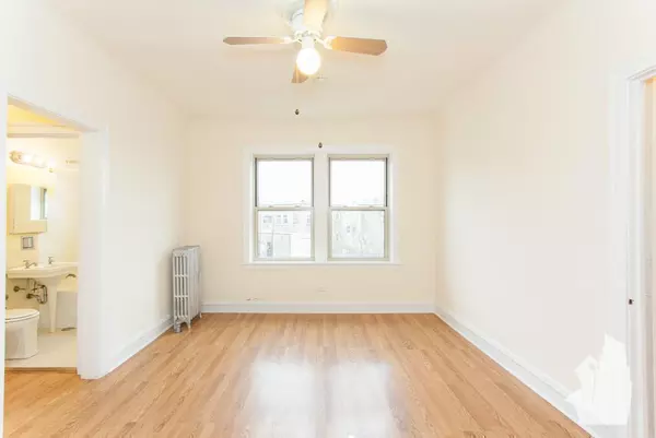 1 bedroom apartment for rent in Logan Square - North Side, Chicago